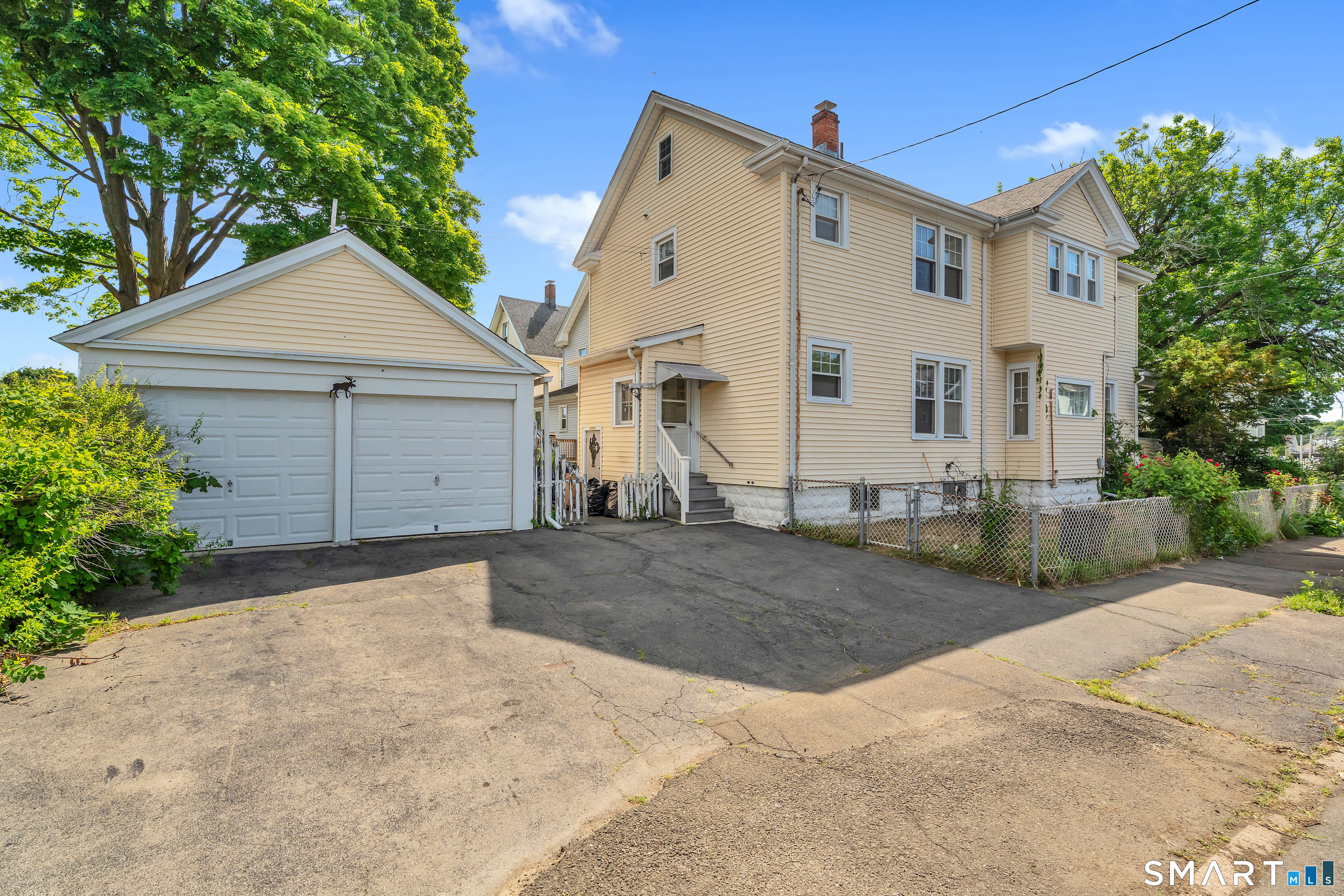 139 Richards Street West Haven CT 06516