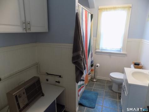 14 Pratt Street Bristol CT 06010