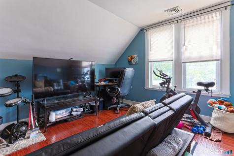 17 May Street West Haven CT 06516