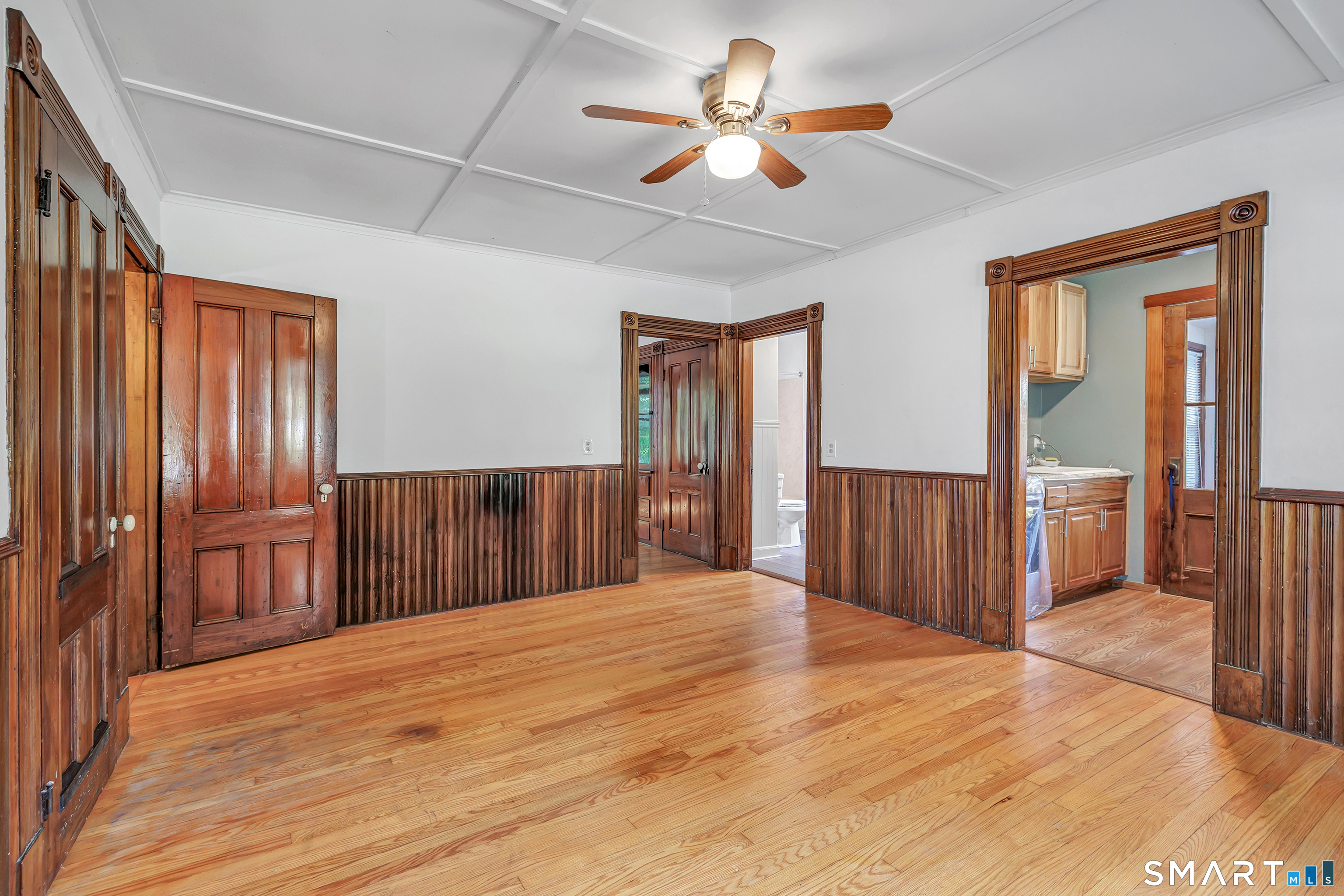 19 Washington Avenue Seymour CT 06483