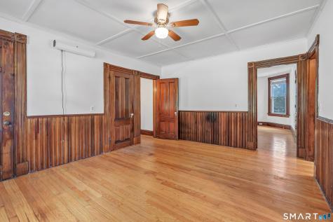19 Washington Avenue Seymour CT 06483