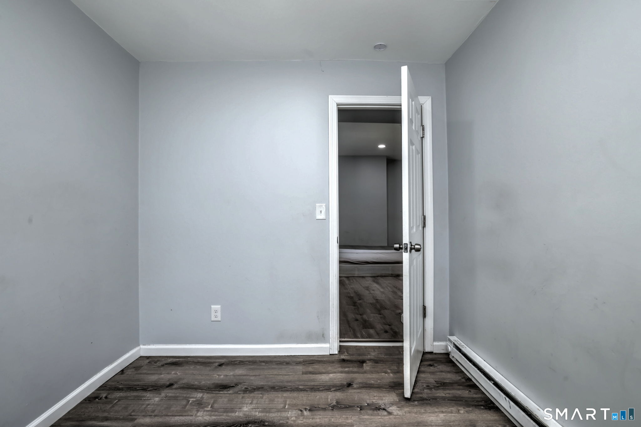 22 Ashley Street Waterbury CT 06704