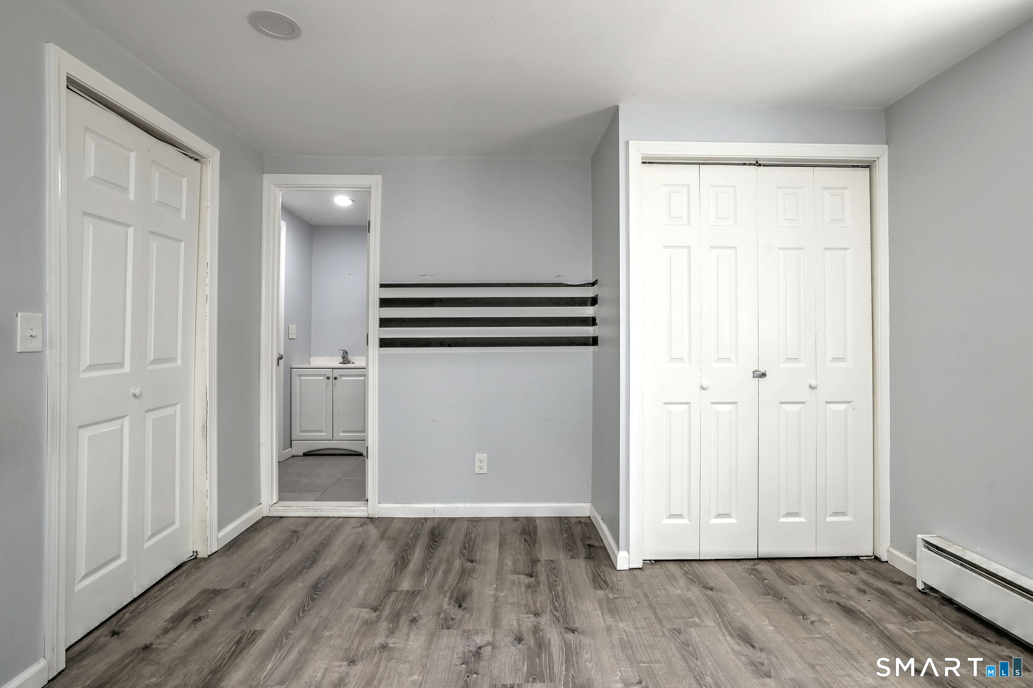 22 Ashley Street Waterbury CT 06704