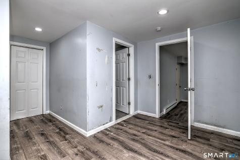22 Ashley Street Waterbury CT 06704
