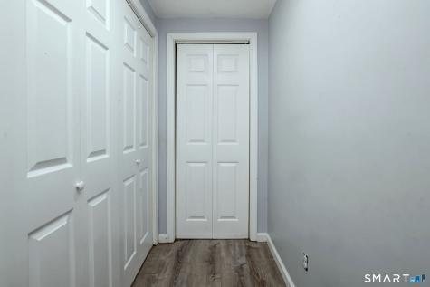22 Ashley Street Waterbury CT 06704