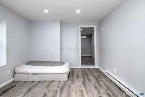 22 Ashley Street Waterbury CT 06704