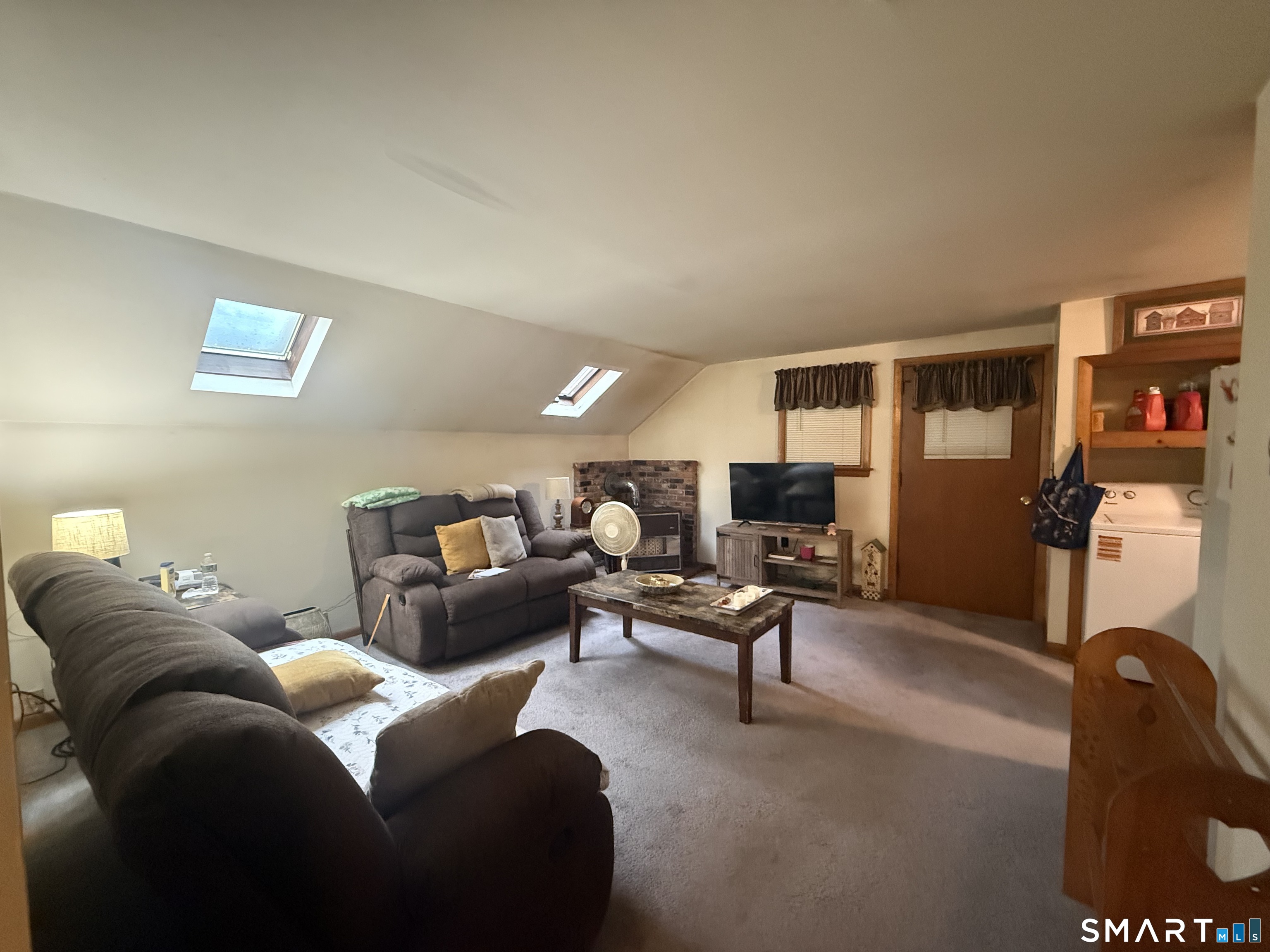 616 Route 197 Woodstock CT 06281