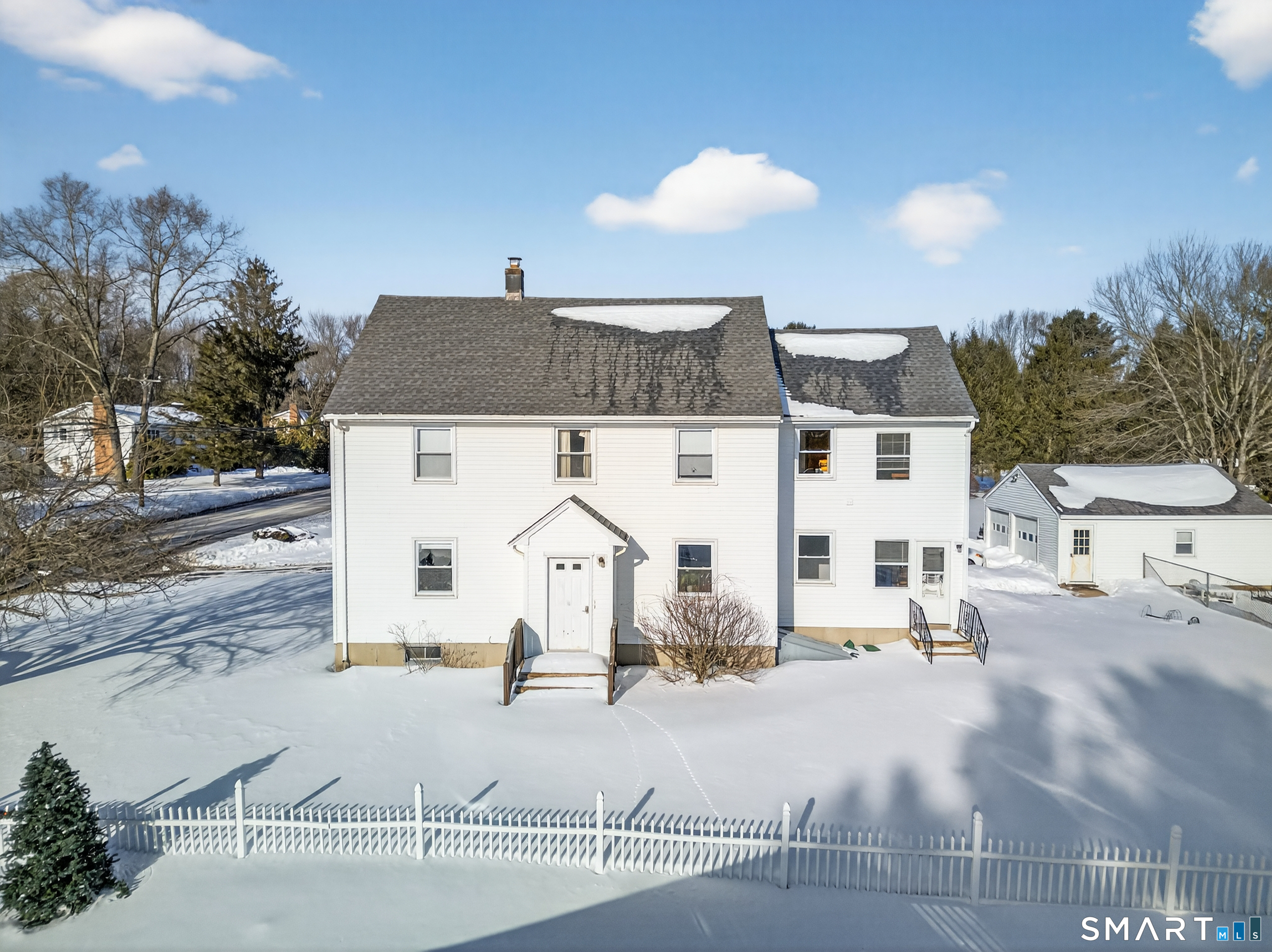 1946 Poquonock Avenue Windsor CT 06095