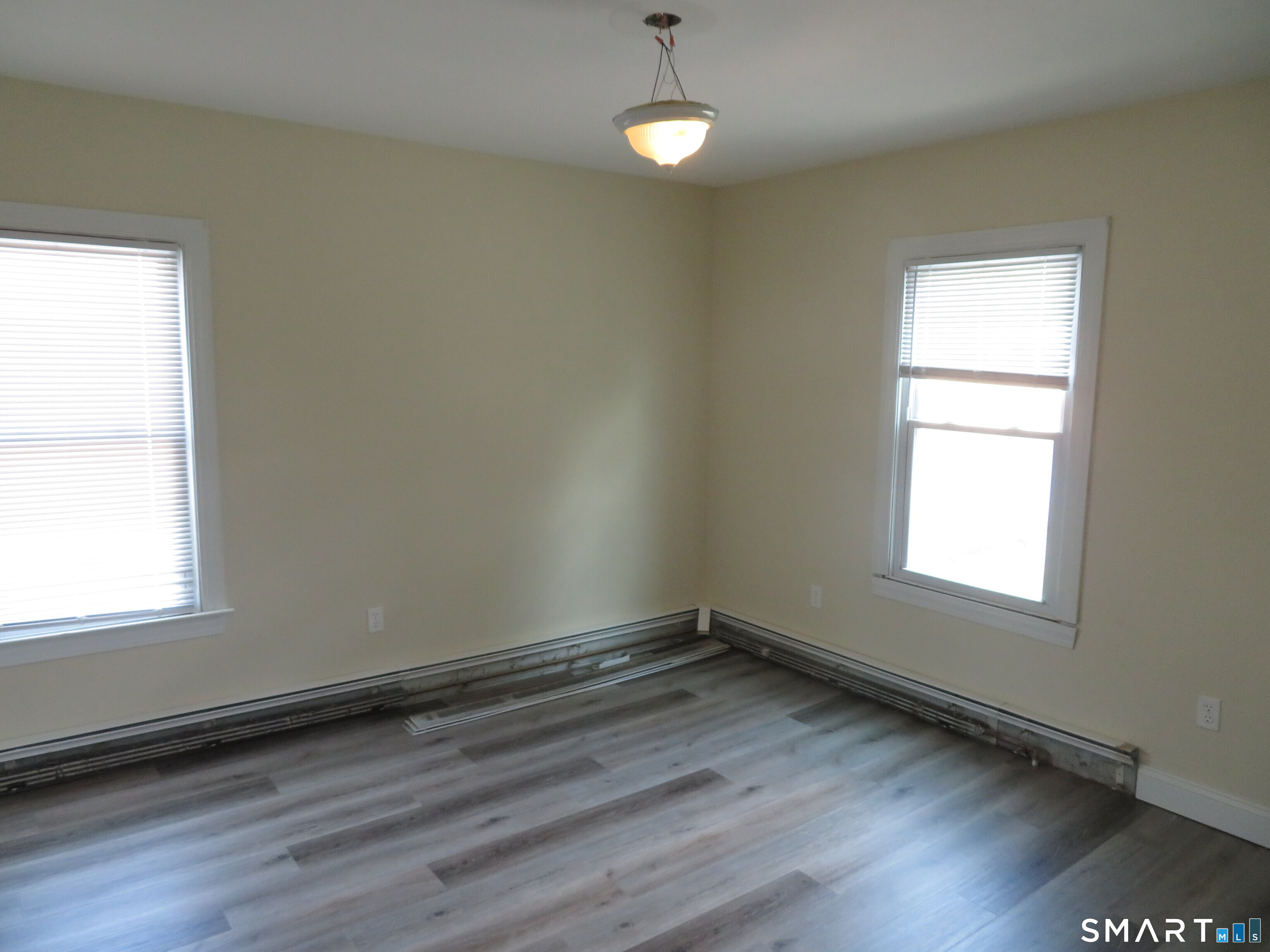 49 Winter Street Manchester CT 06040