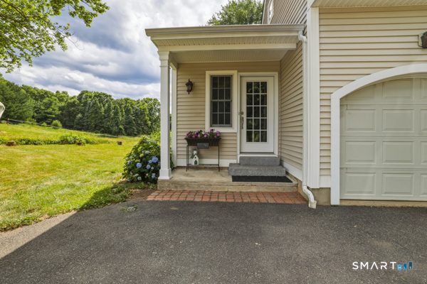571 Woodland Street Glastonbury CT 06073