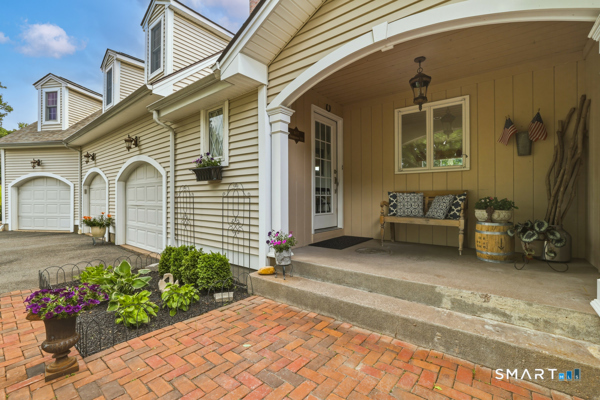 571 Woodland Street Glastonbury CT 06073