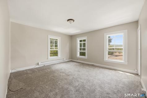299 High Street Naugatuck CT 06770