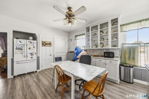 299 High Street Naugatuck CT 06770
