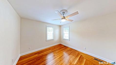 31 Quinnipiac Avenue North Haven CT 06473