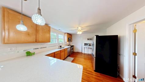 31 Quinnipiac Avenue North Haven CT 06473