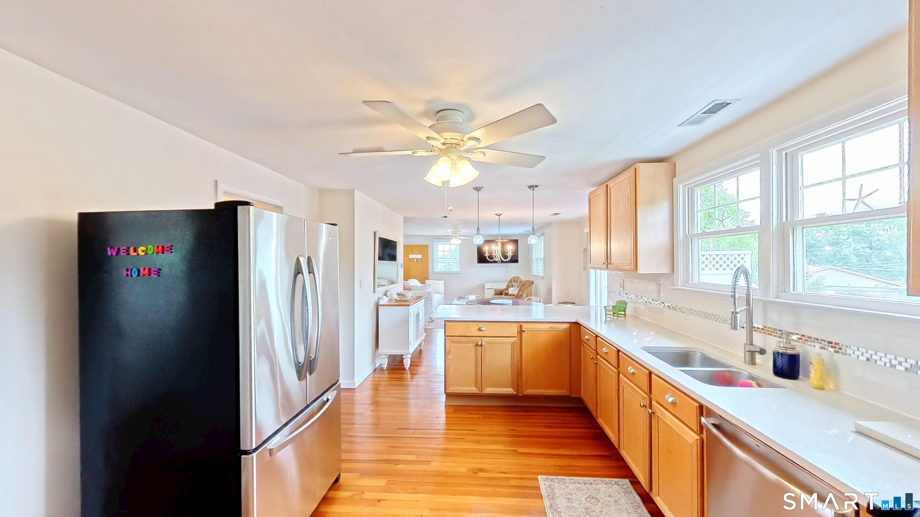 31 Quinnipiac Avenue North Haven CT 06473