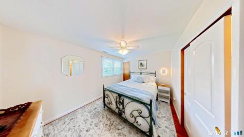 31 Quinnipiac Avenue North Haven CT 06473