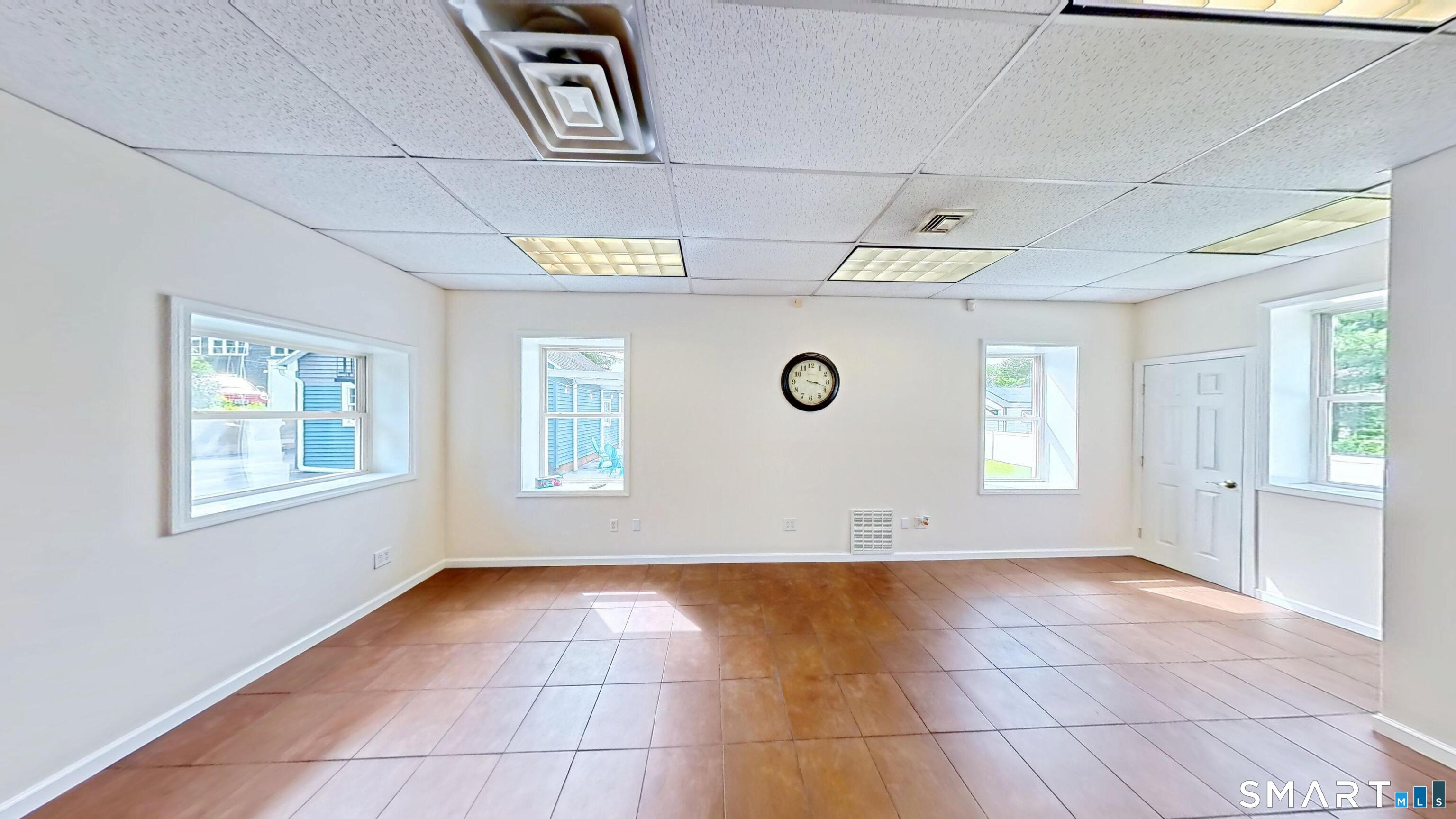 31 Quinnipiac Avenue North Haven CT 06473
