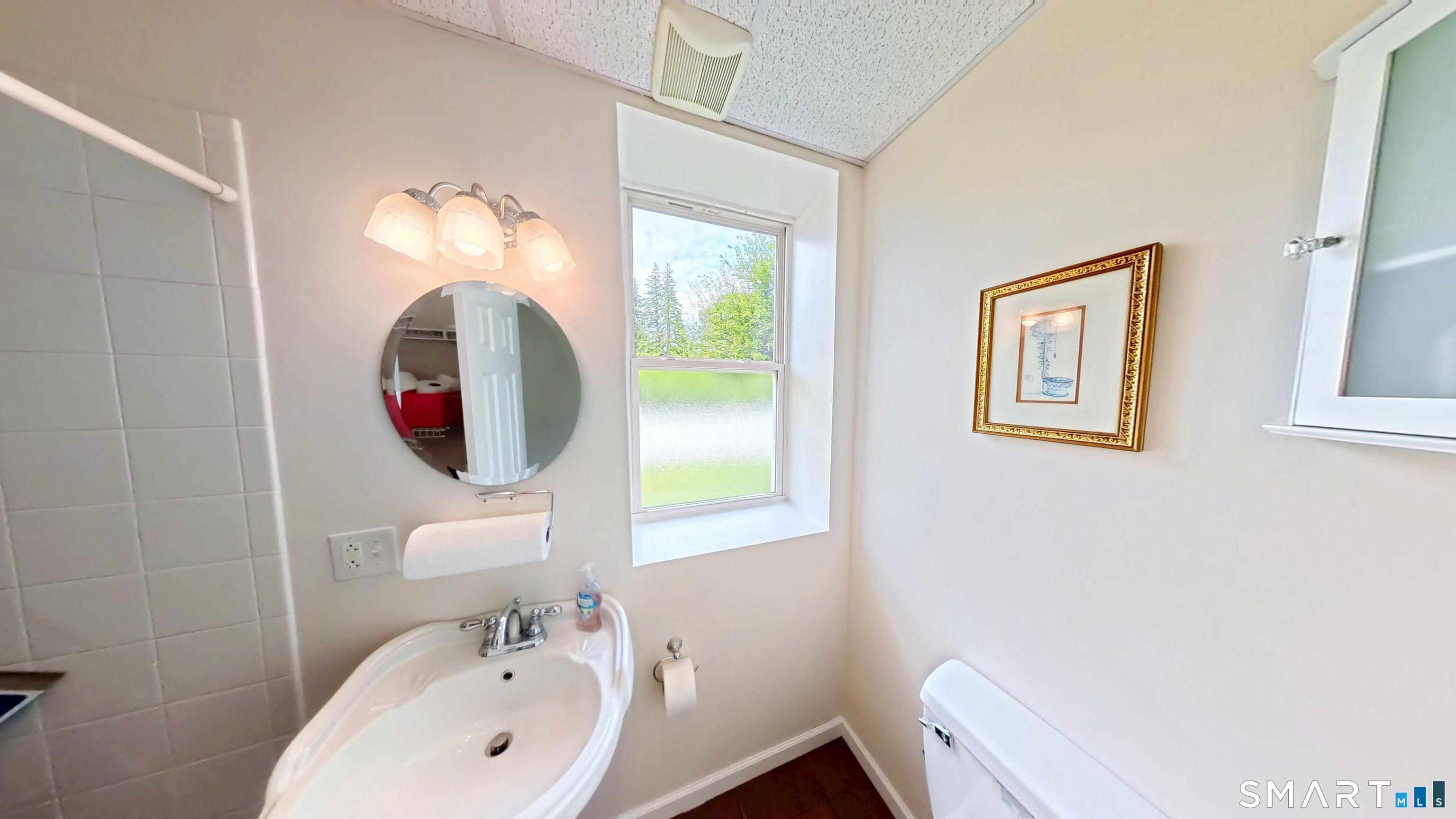 31 Quinnipiac Avenue North Haven CT 06473