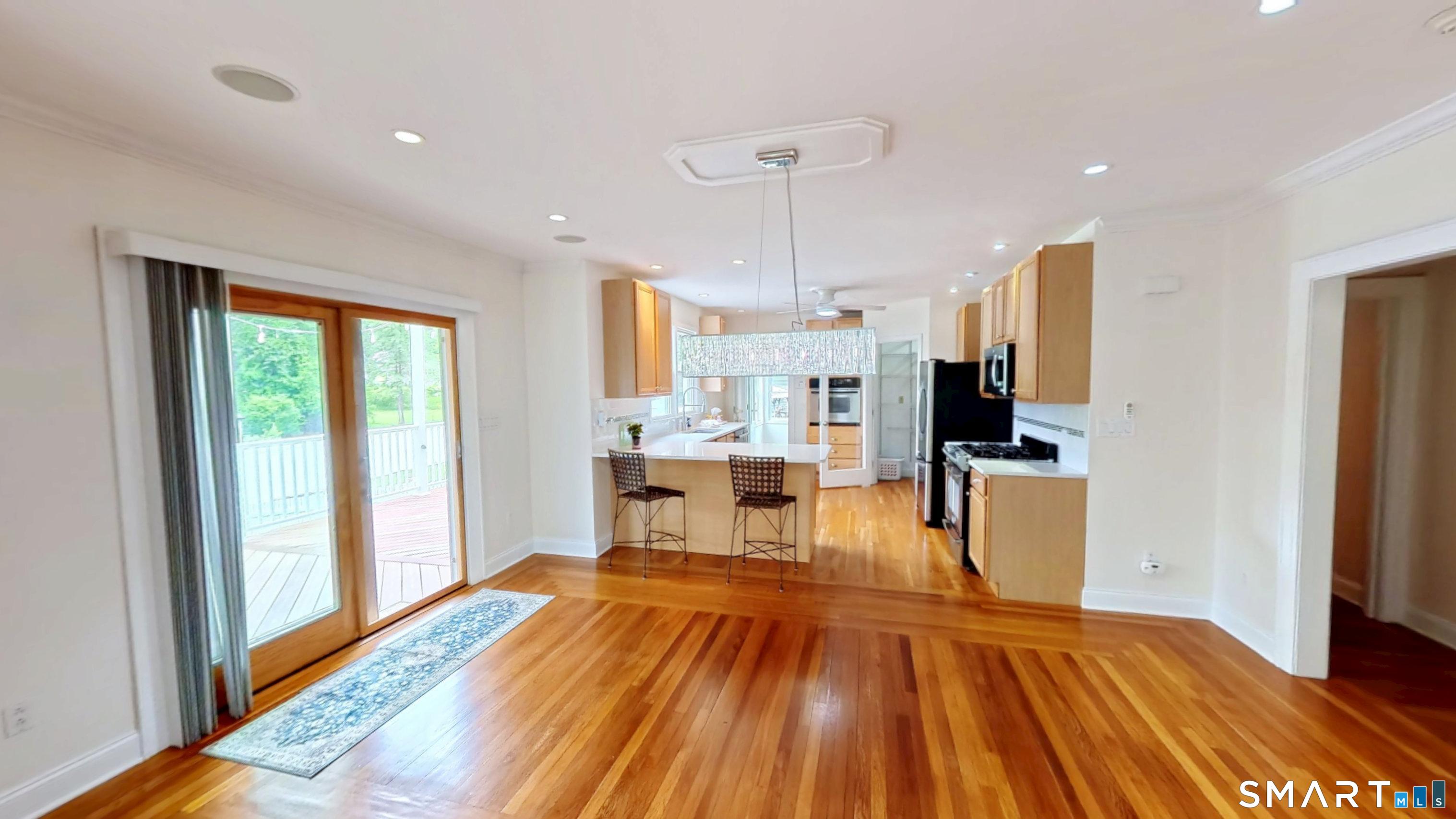 31 Quinnipiac Avenue North Haven CT 06473
