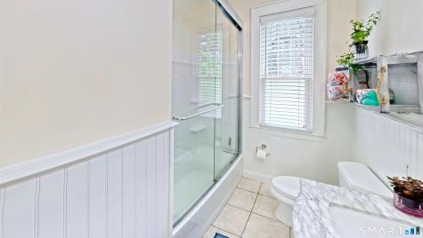 31 Quinnipiac Avenue North Haven CT 06473