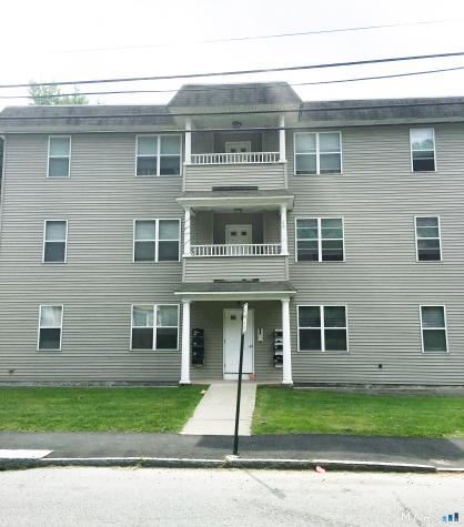 22 Woodbridge Avenue Ansonia CT 06401