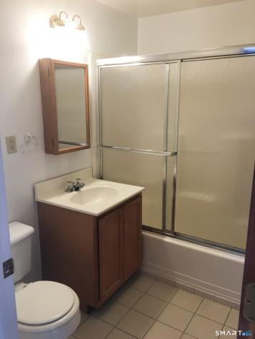 22 Woodbridge Avenue Ansonia CT 06401