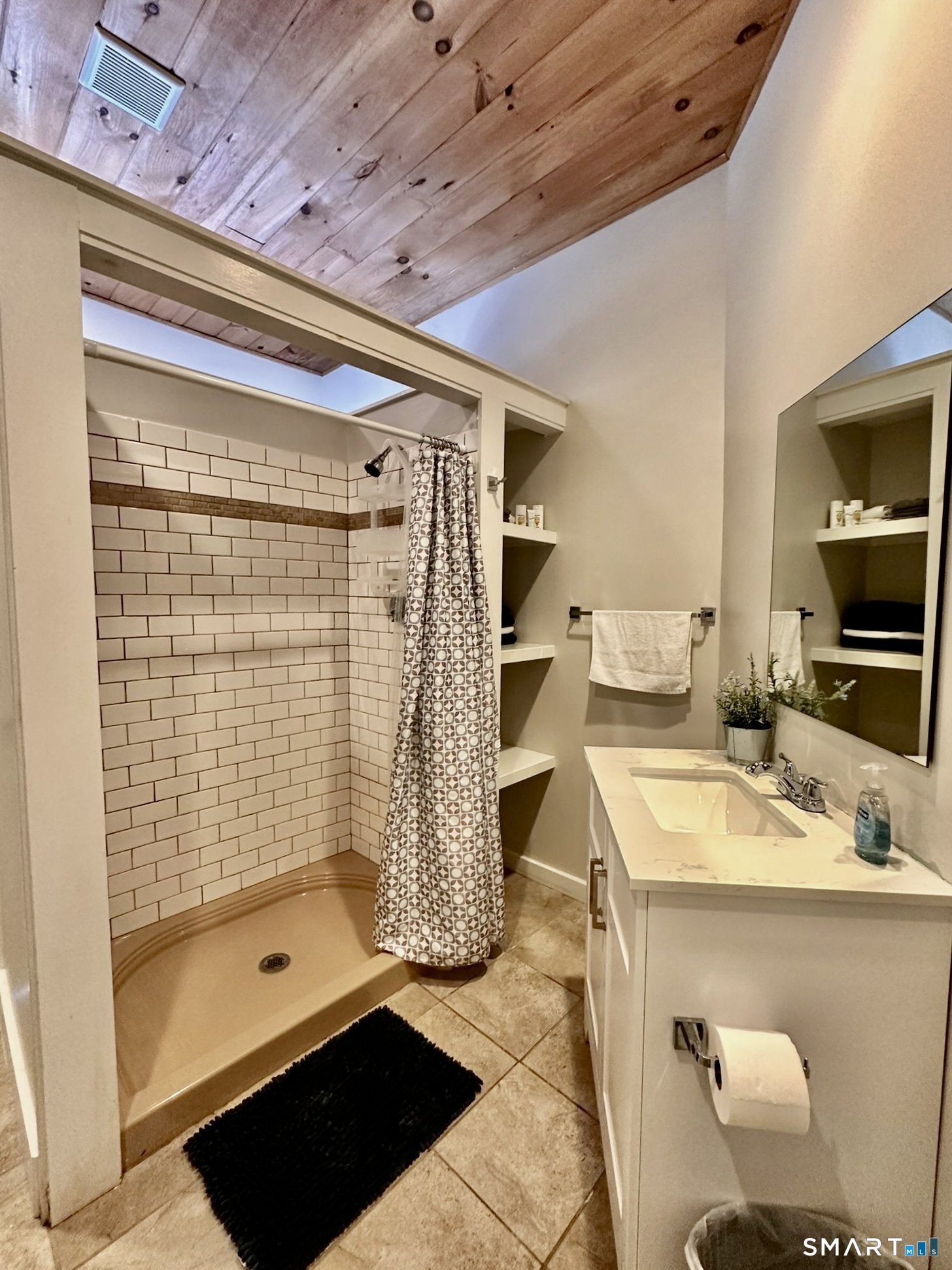 335 Saint John Street New Haven CT 06511