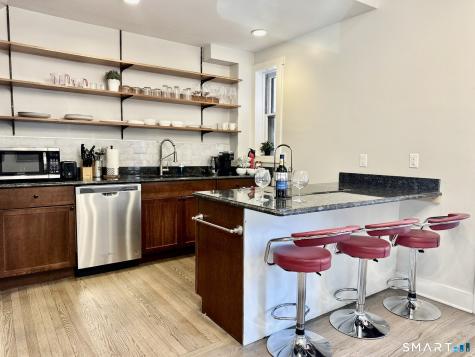 335 Saint John Street New Haven CT 06511