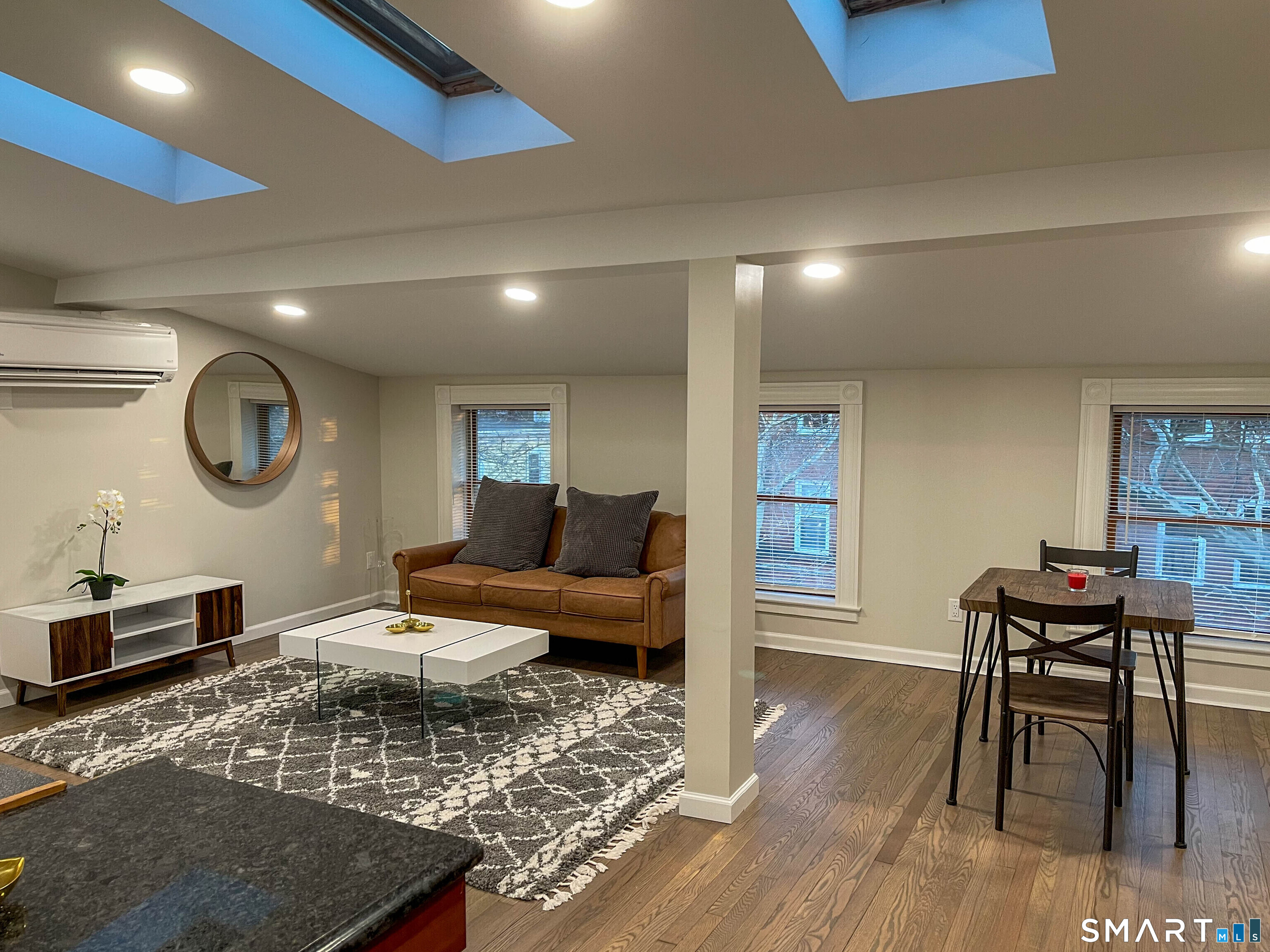 335 Saint John Street New Haven CT 06511
