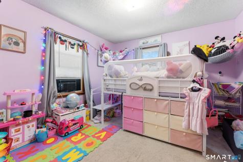 102 Brandegee Avenue Groton CT 06340