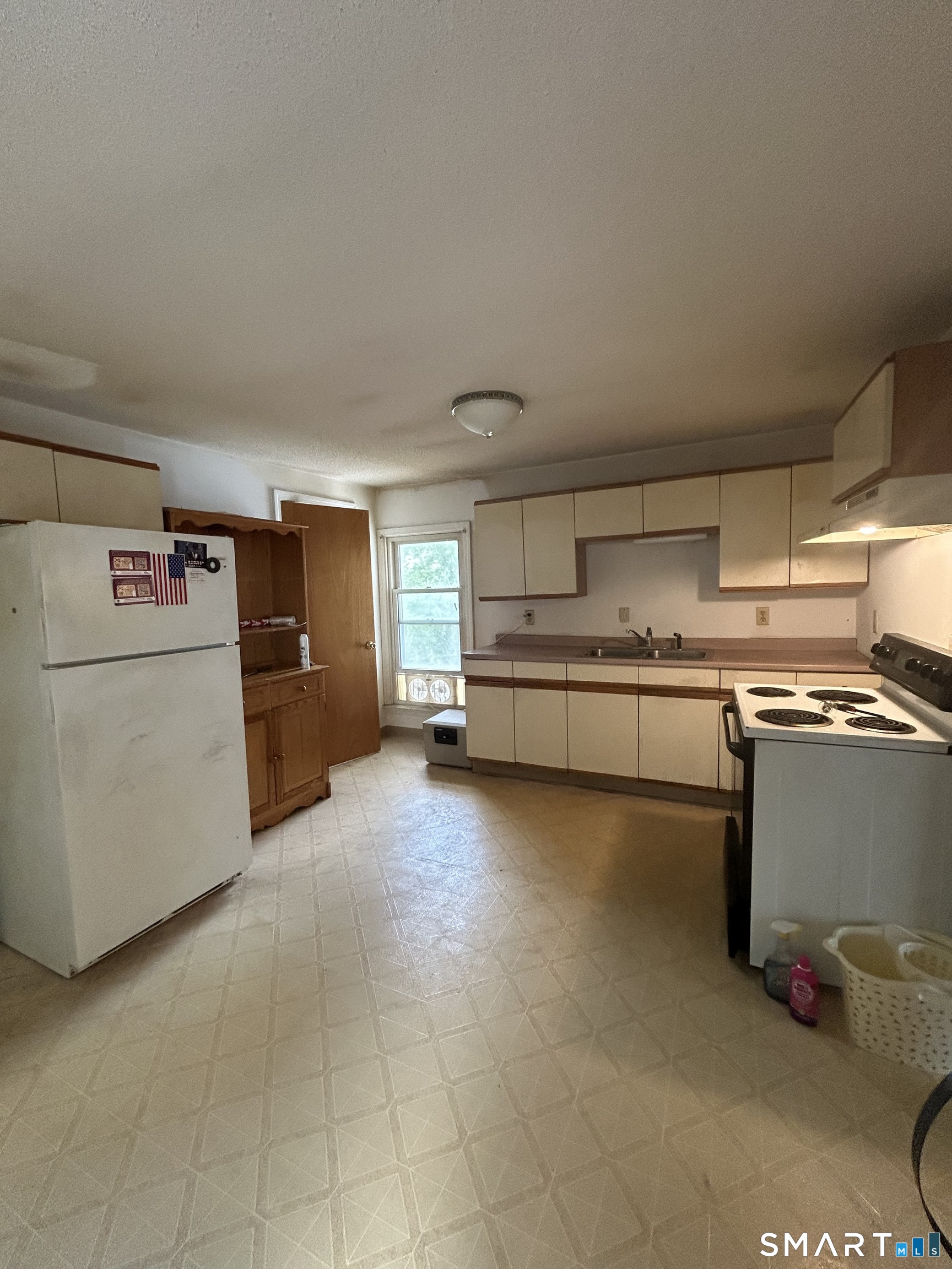 26 Summit Street Meriden CT 06450