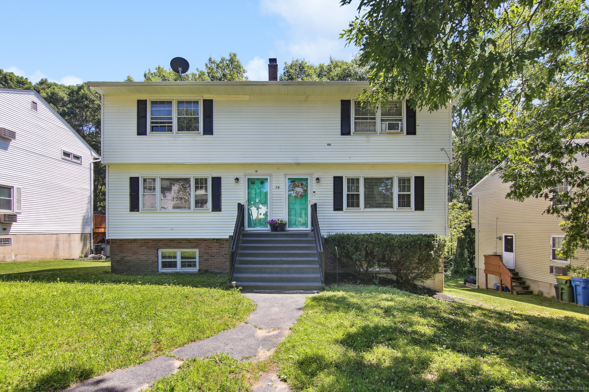 54 Vivian Drive Waterbury CT 06705