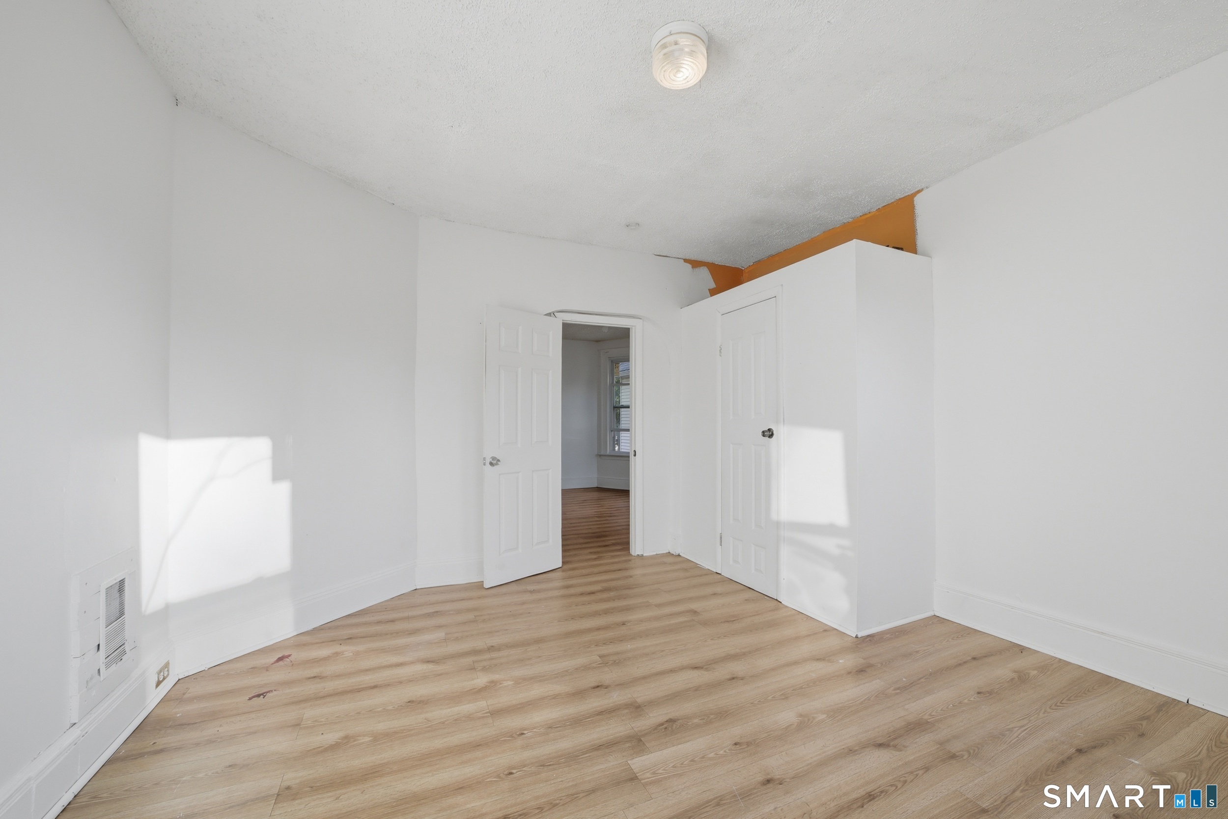 797-799 Beechwood Avenue Bridgeport CT 06605