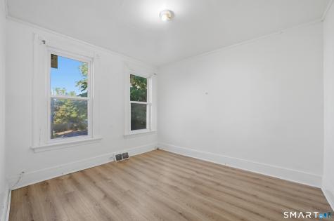 797-799 Beechwood Avenue Bridgeport CT 06605