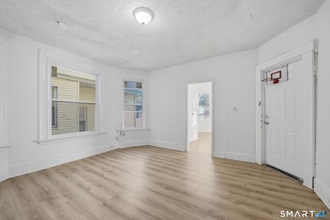 797-799 Beechwood Avenue Bridgeport CT 06605