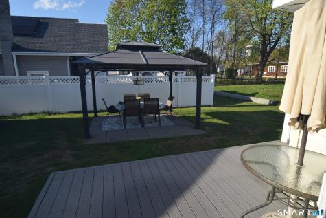 10 Hartford Avenue Old Lyme CT 06371