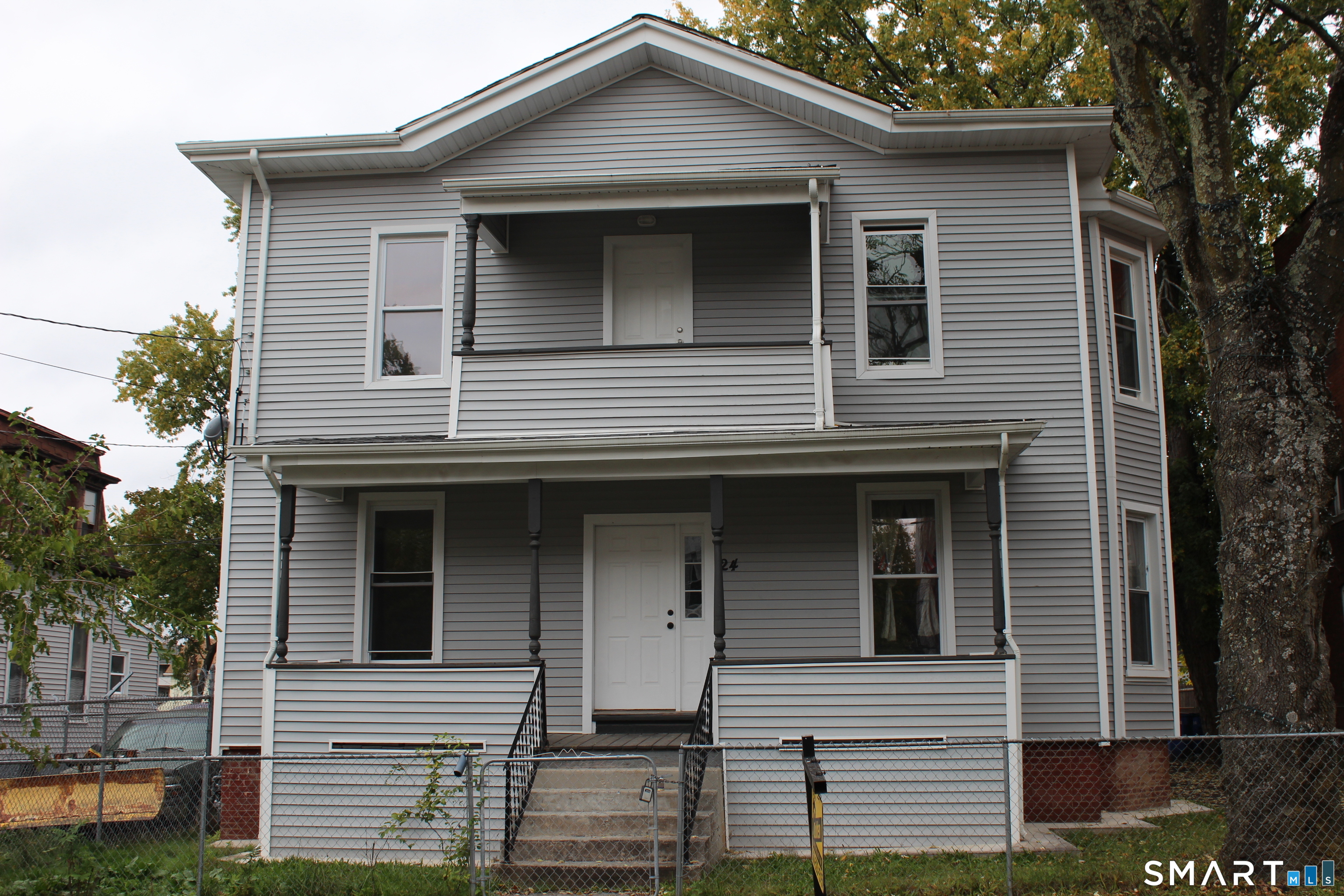 24 Bond Street Hartford CT 06114