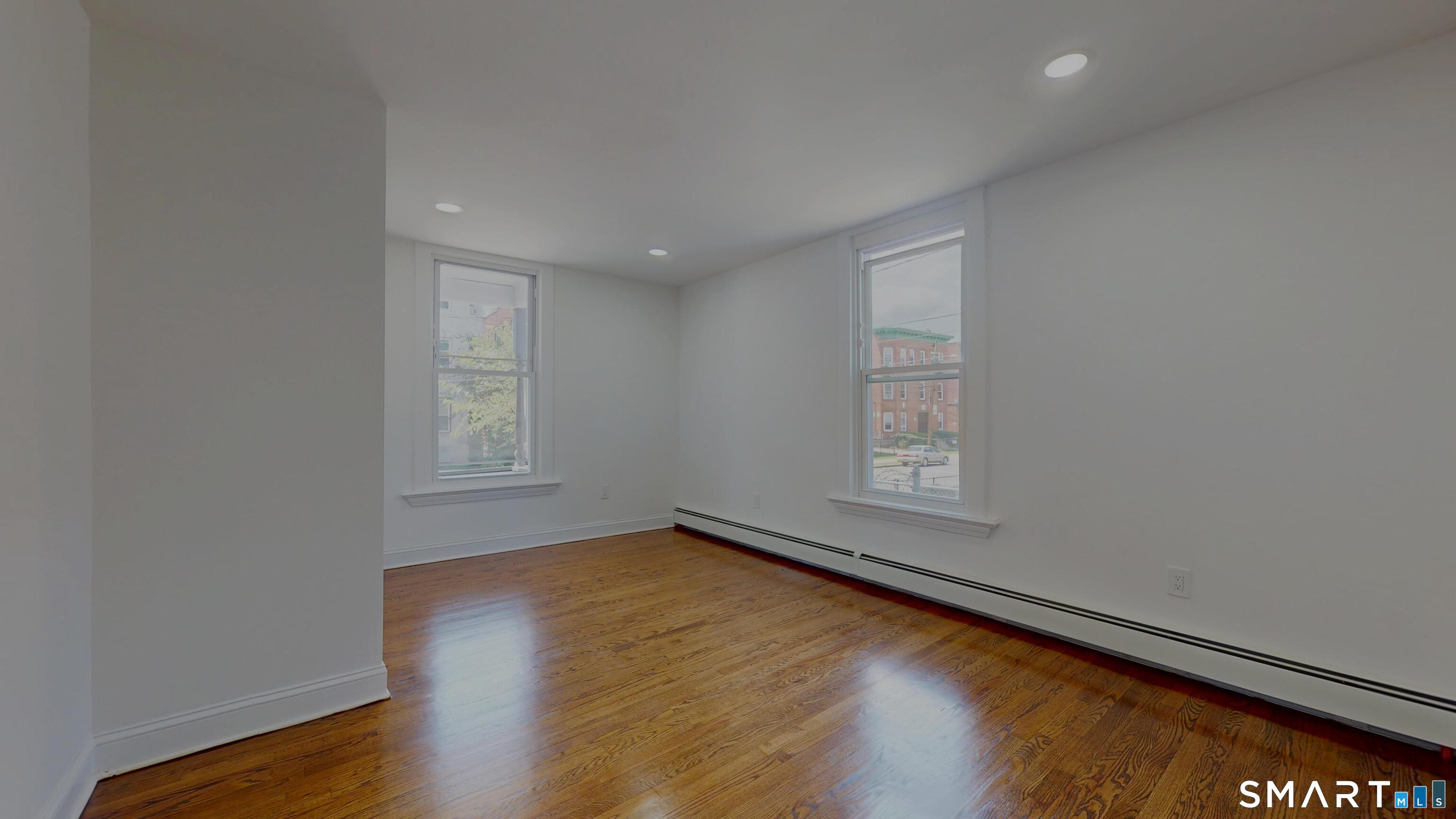 24 Bond Street Hartford CT 06114