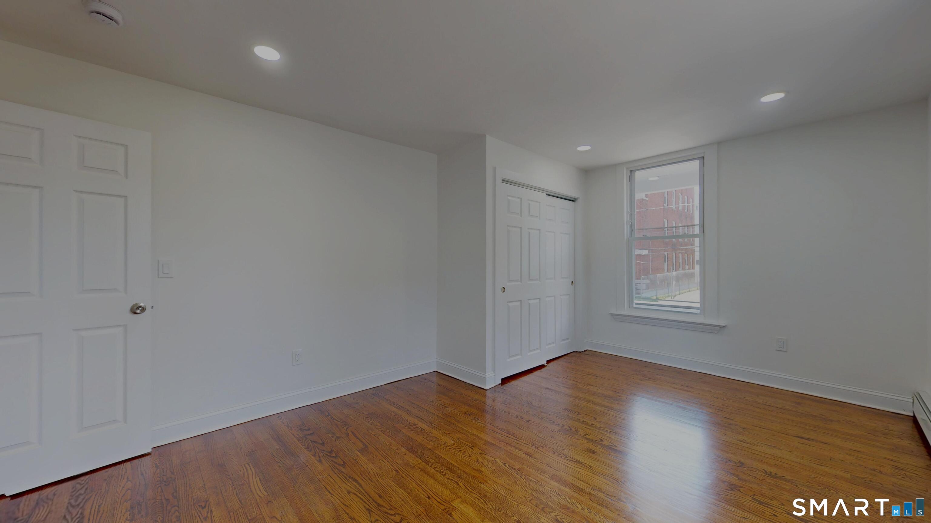 24 Bond Street Hartford CT 06114