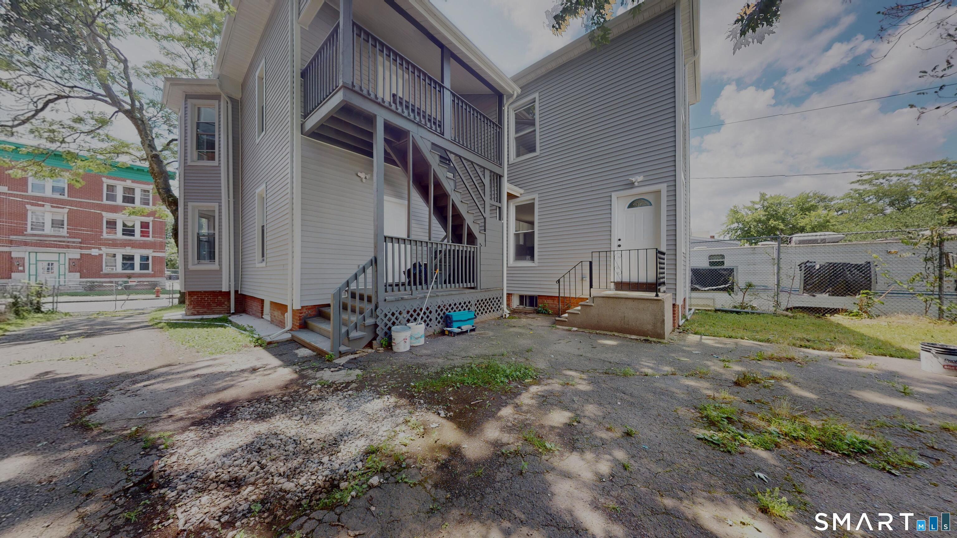 24 Bond Street Hartford CT 06114