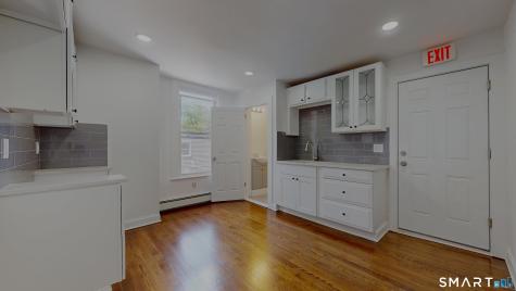 24 Bond Street Hartford CT 06114