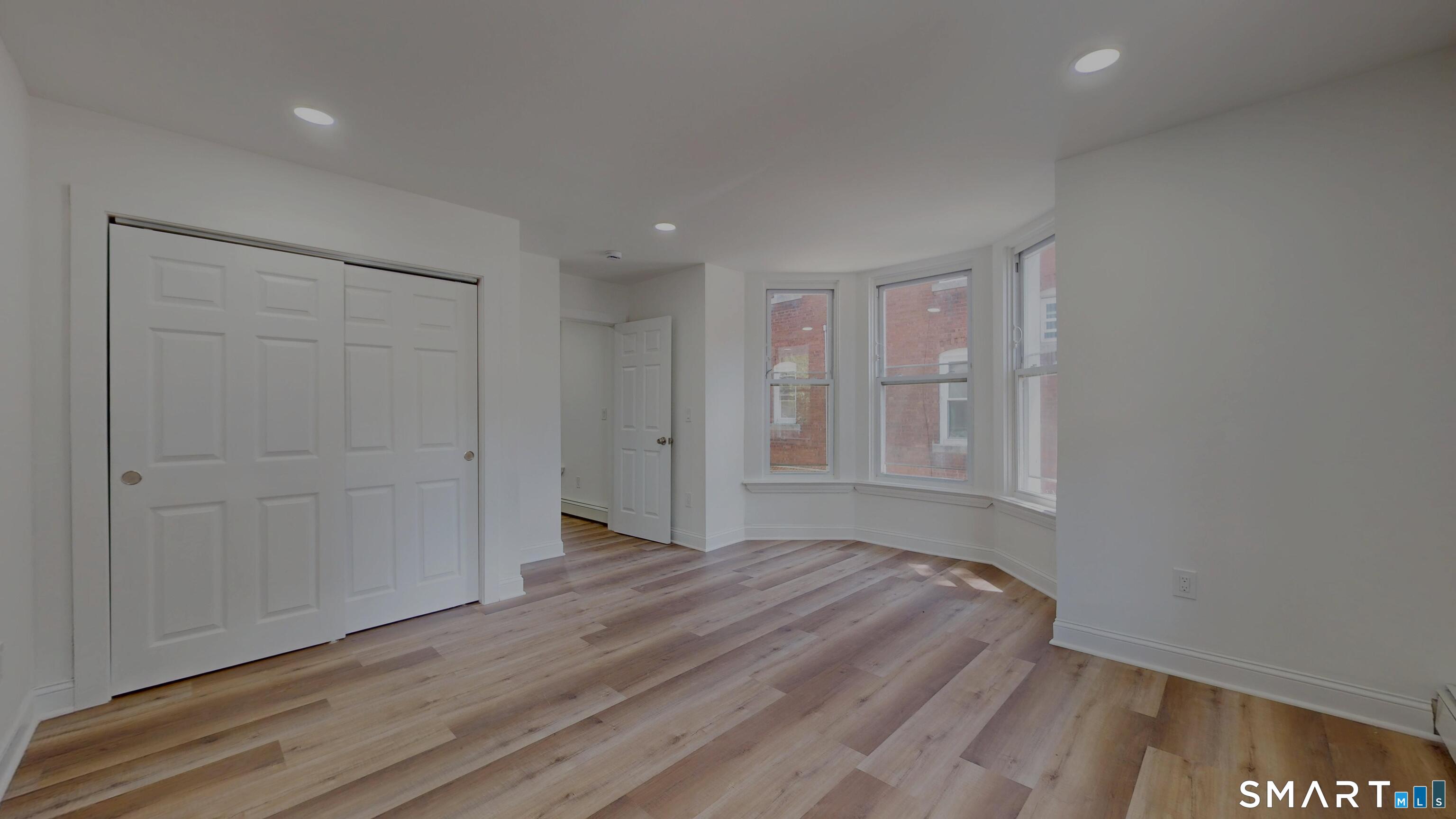 24 Bond Street Hartford CT 06114