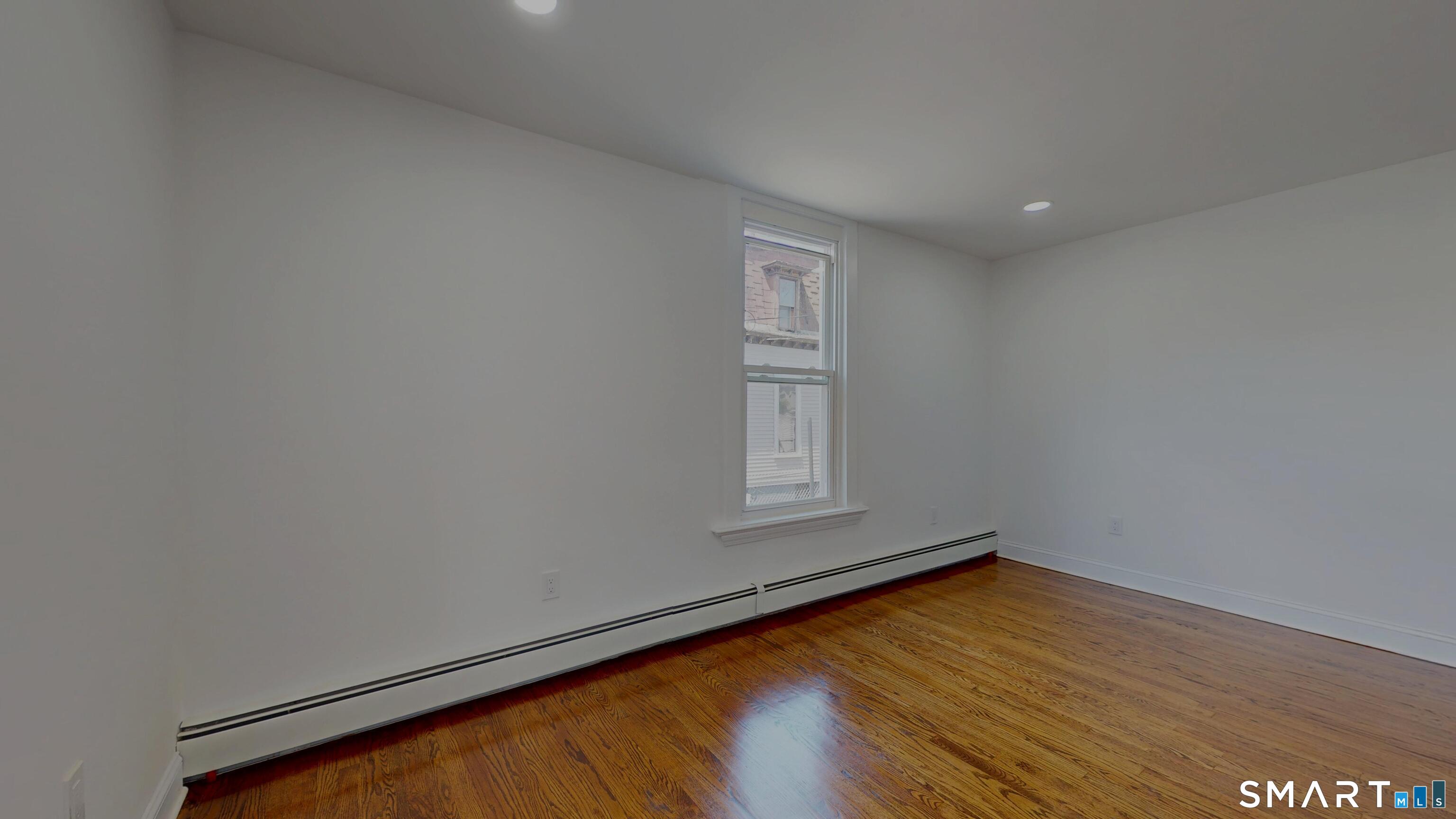 24 Bond Street Hartford CT 06114