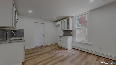 24 Bond Street Hartford CT 06114