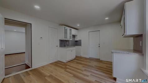 24 Bond Street Hartford CT 06114