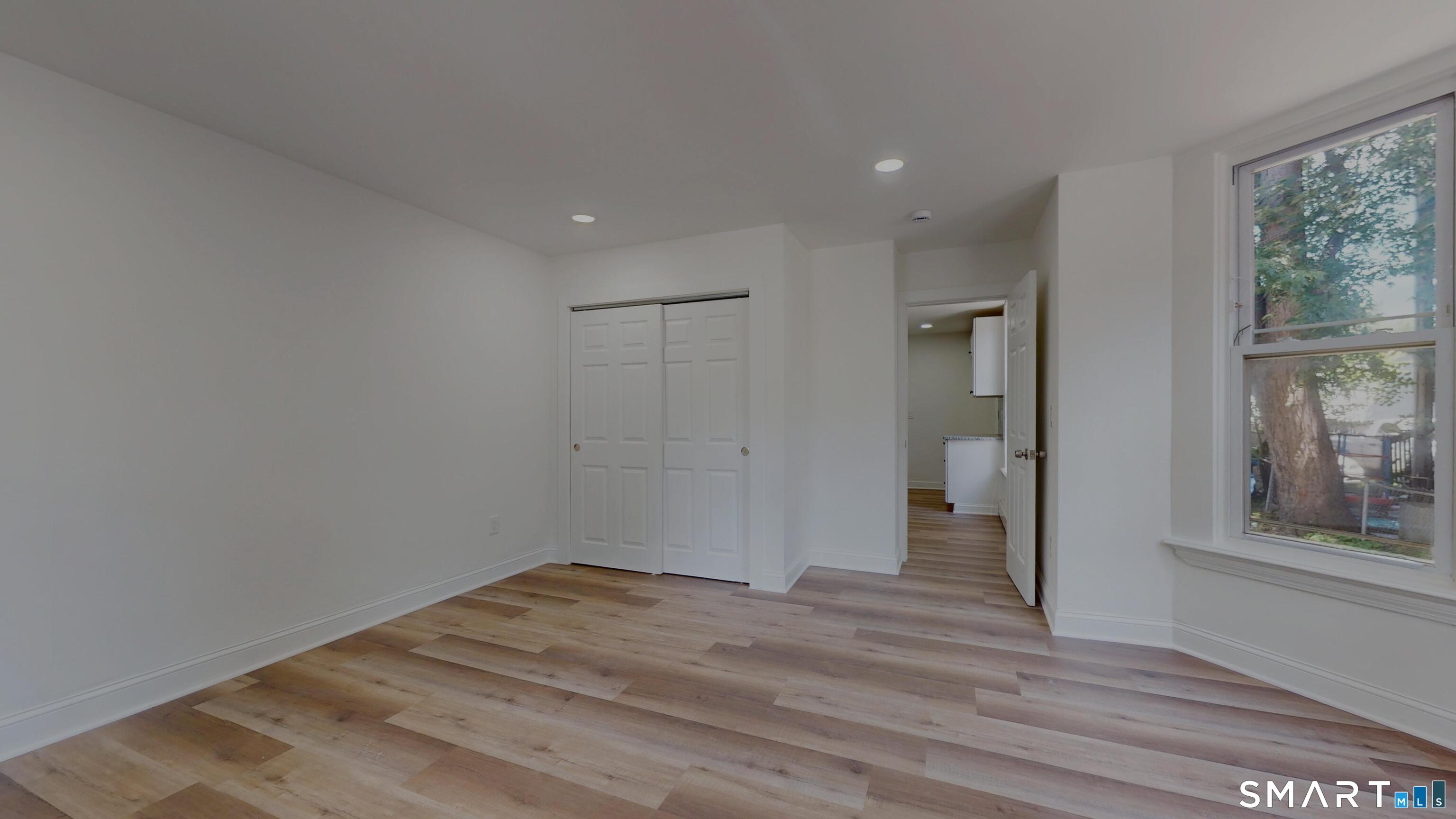 24 Bond Street Hartford CT 06114