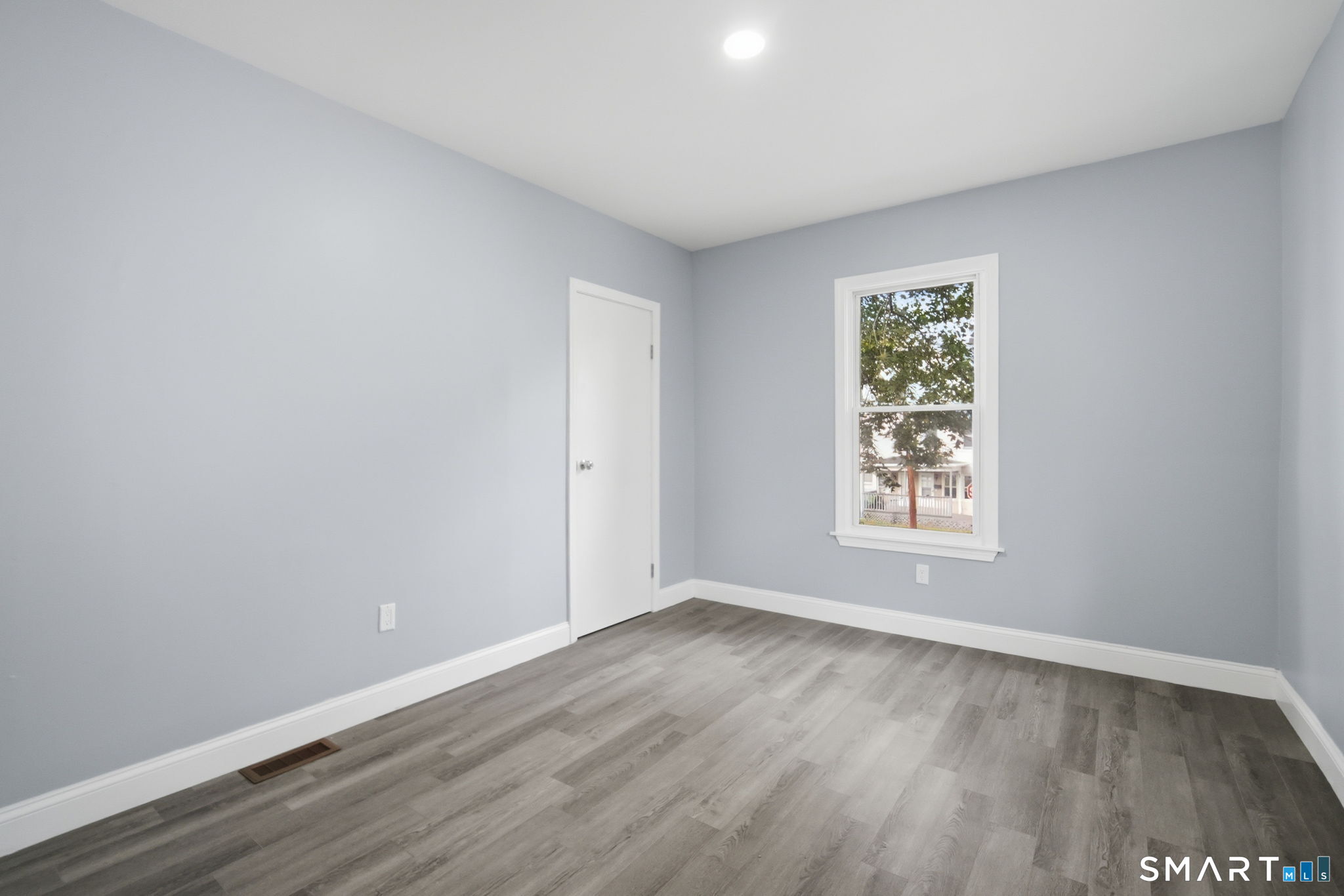 20 Prospect Street Enfield CT 06082