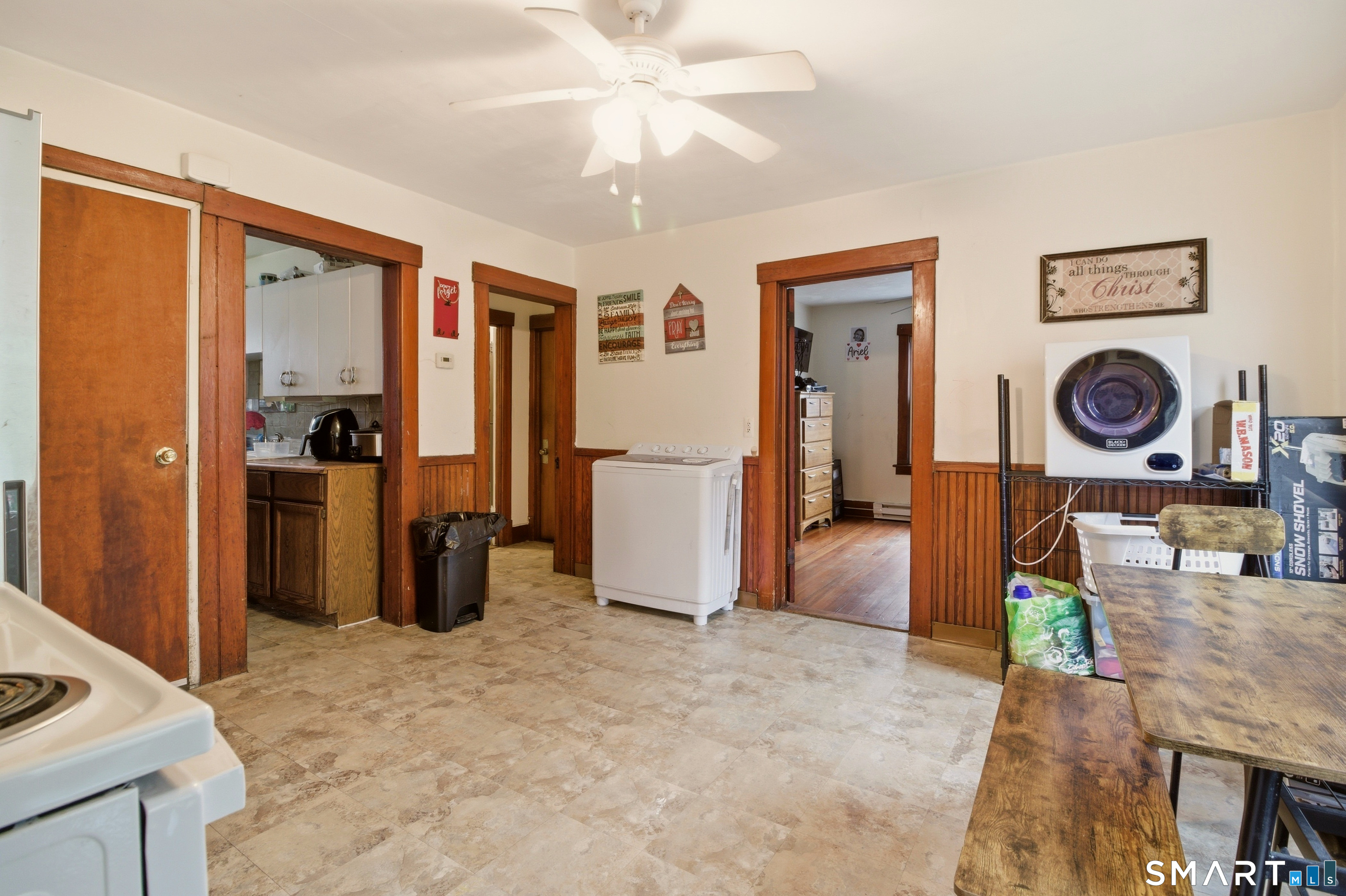182 Vauxhall Street New London CT 06320