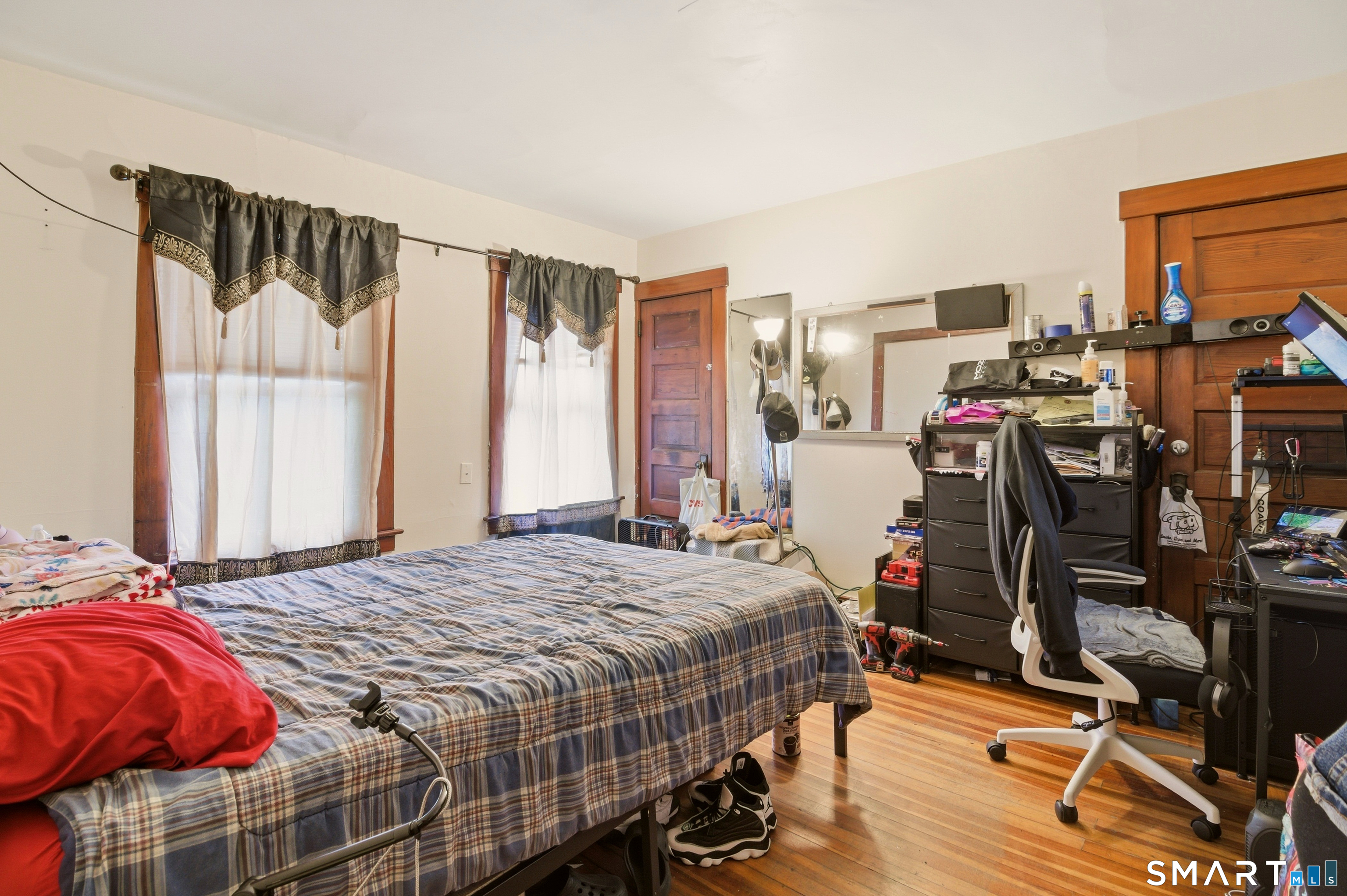 182 Vauxhall Street New London CT 06320